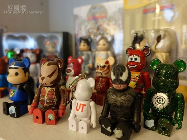 7.Tim哥收藏的庫柏力克熊公仔。
