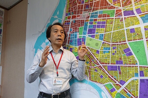 北市副市長林欽榮今宣布立法院用地以地易地，且同時啟動都市計畫變更，預計年底年將可完成都市計畫變更及換地程序。記者邱瓊玉／攝影