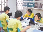 微軟「未來學校」在彰化　將設500間數位教室