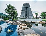 不怕吵「死人」？　業者揪團到靈骨塔抓寶可夢