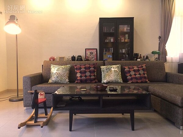 4.交屋後主要把預算花在鋪地板工程,整體走簡約風。