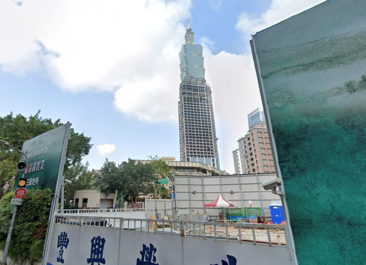 信義區松平路新建案,今年也出現單價逾200萬的交易。圖/翻攝自GoogleMaps