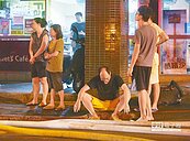 「滅火器噴不出來」　兒淚崩救不出老父母