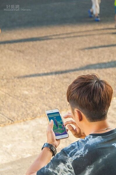 全民瘋寶可夢。(好房網News記者張聖奕/攝影)