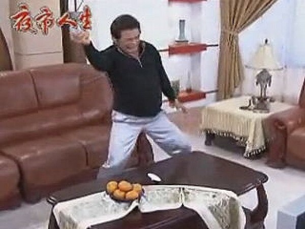 金鐘影帝雷洪過去拼命拍戲為五個老婆買房,讓他曾笑稱「不敢再娶了」。(翻攝自網路)