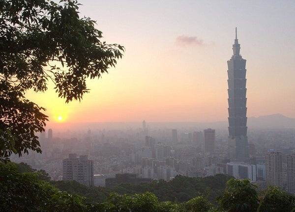 台北市政府修改土地使用分區管制自治條例,大幅調降裁罰金額,從原本6萬元到30萬元,降至5000元到10萬元。。(圖/好房資料中心)