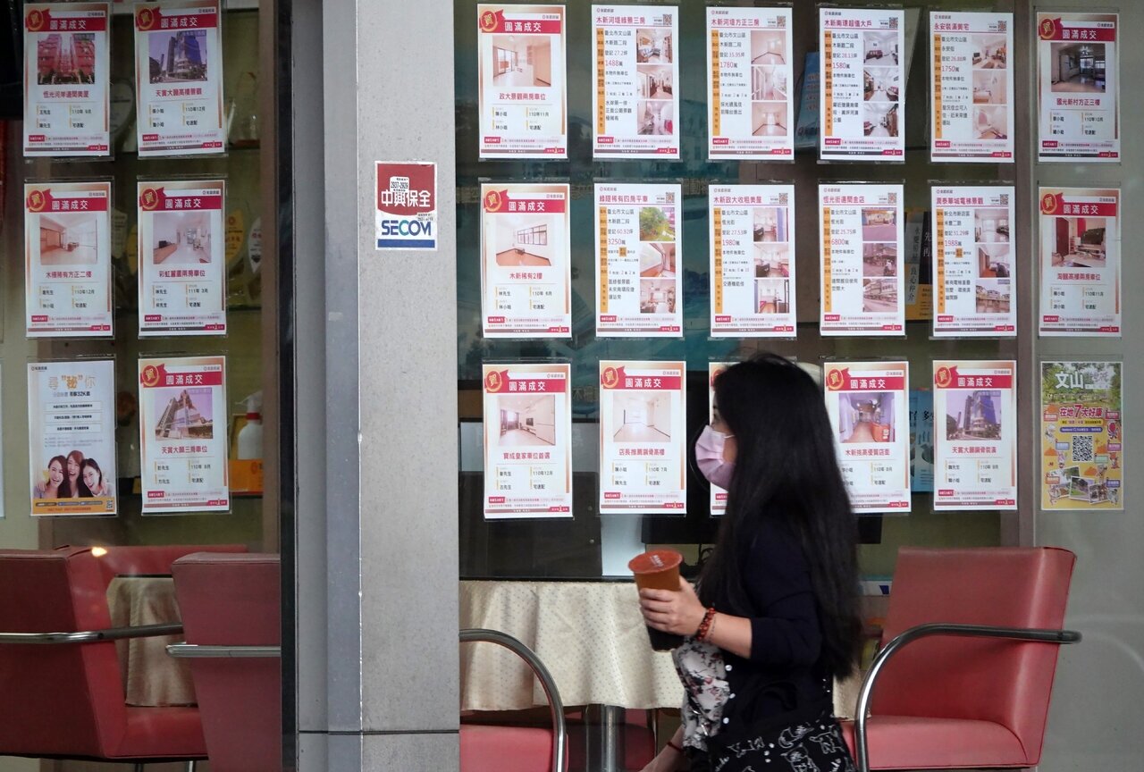 青安3.0雖提高婚育家庭貸款額度與補貼，但新增年齡、所得、總價及婚姻變動追蹤等多重限制，並因共有繼承認定問題引發首購族看得到買不到的疑慮。圖／聯合報系資料照片 