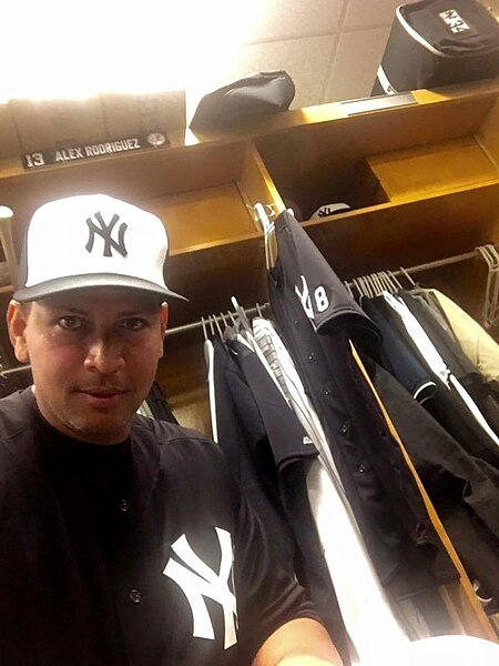 美國明星職棒球員A-Rod是全聯盟年薪最高的選手,跟其他運動員一樣愛買豪宅。(翻攝自Alex Rodriguez臉書)