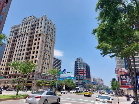 桃園「黑馬」竄出　擠進前三