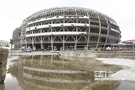 最高行政法院駁回北市府提的抗告,確定大巨蛋局部復工復定了。圖/本報資料照片