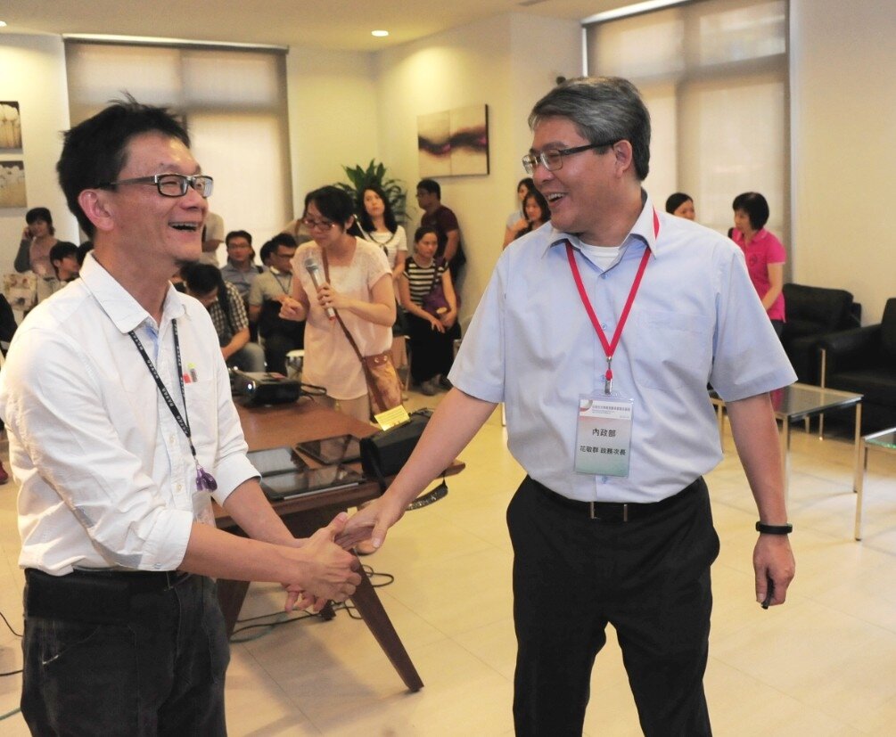 內政部花次長讚賞三重青年住宅高品質