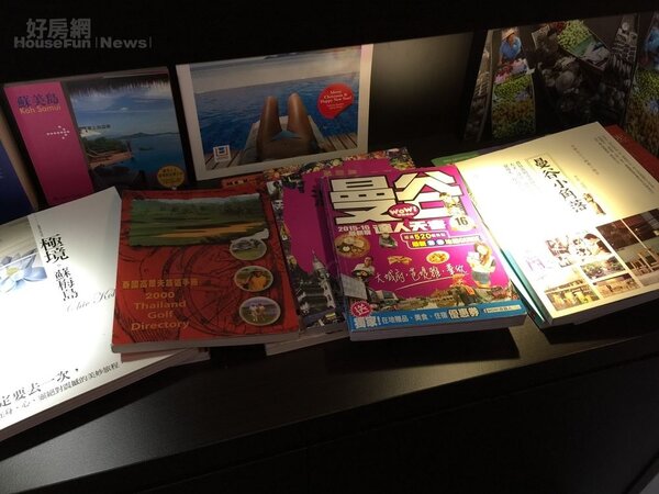 7. 角落放置多本泰國旅遊書，供客人閱讀。
