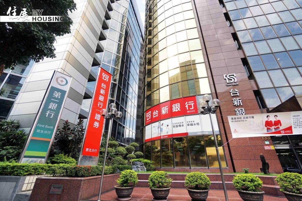 金管會公布6月底國銀不動產授信逾放統計，個人房貸與建築貸款逾放比呈現一降一升。示意圖