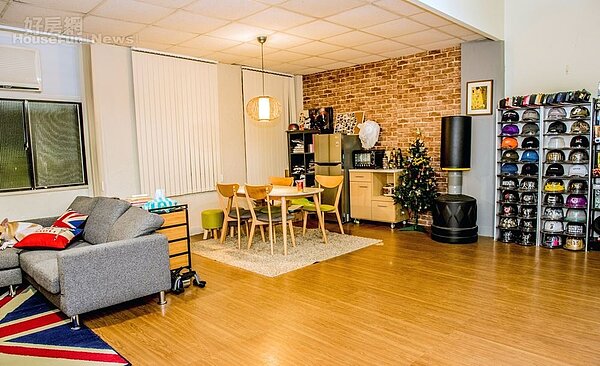 3.	與老婆參考許多國外居家空間照片，原本想走純工業風，最後決定混搭一些美式元素。
