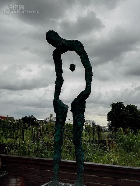 7. 無常系列中極知名的作品「放不下」。