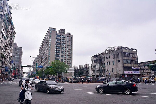 過去延宕已久的永春都更一案已開始動工。(好房網News記者 陳韋帆/攝影)