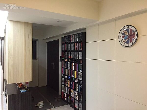 5. 玄關旁利用空間打造足夠數量的置物櫃。