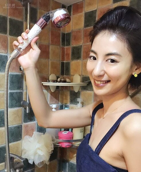 1.大久保麻梨子在台灣以性感的胃乳廣告爆紅！

