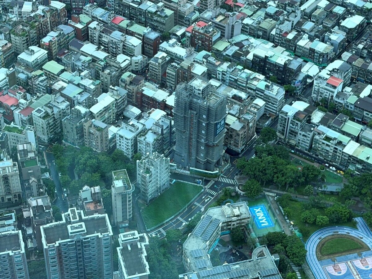 台北市億元豪宅市場買氣稀少，今年上半年公開且揭露超過5筆交易的破億新案僅「文心天母」與「松裔」2案。圖／好房網News記者蔡佩蓉攝影