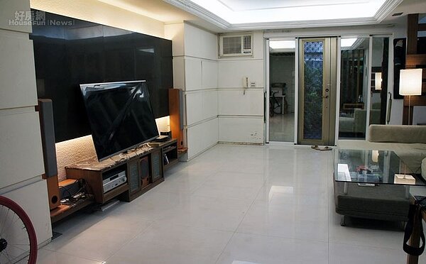 2.為能專心創作音樂,楊賓當初即鎖定像是內湖、木柵、天母…等依山傍水的區域,最後在內湖山區找到中意的空間。