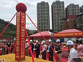 內湖自辦都更動土　用房價賭免貸款