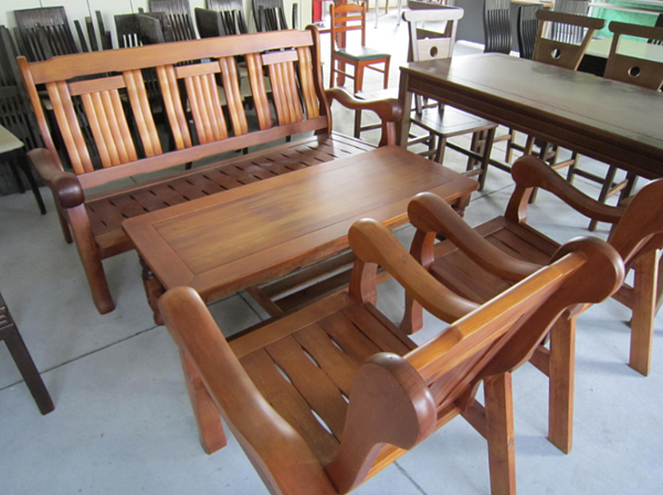 苗栗縣竹南鎮公所清潔隊再生家具競標拍賣(圖/苗栗縣竹南鎮公所)