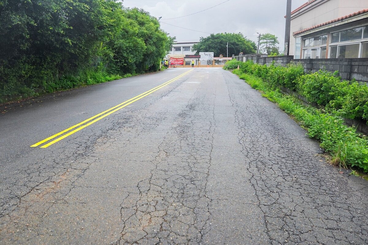 楊梅陽光山林社區道路改善啟動。圖／桃園市政府提供