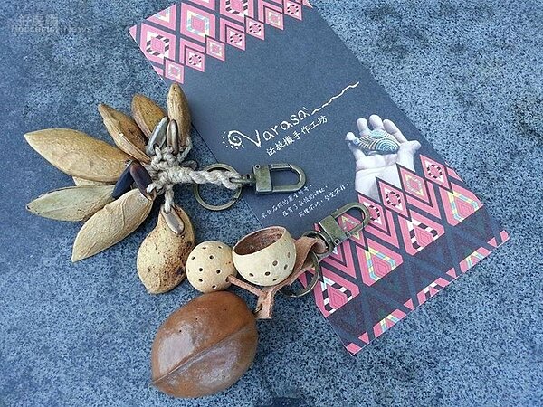 5.	家鄉觸手可得的自然素材，也成了馬秋與老公的創作新愛。