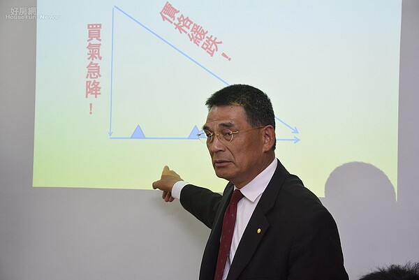 戴德梁行顏炳立。(好房網News記者 陳韋帆/攝影)
