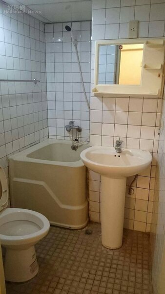 5.乾淨小巧的衛浴空間。
