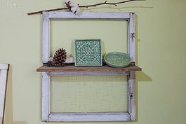 早期的鐵窗形狀多變，而且可以以鐵窗花的複雜度來看出這間房子的主人富有程度，當然也可以看出製作鐵窗的師傅藝術與功力如何。進駐在審計新村的「布菈瑟Blossom鐵花窗生活設計」，就將早期鐵花窗的形狀與陶藝結合，成為新的文創商品。