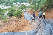 山坡地砍樹開挖　豐原居民好怕土石流