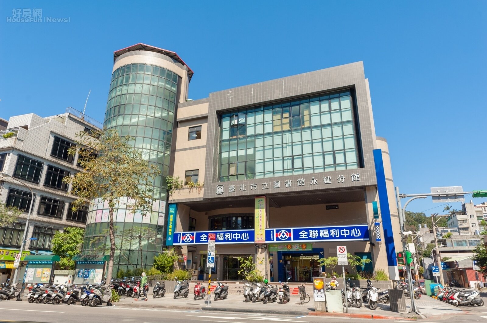 台北市_文山區_木柵路_台北市立圖書館永建分館_全聯福利中心_超市_張聖奕-6