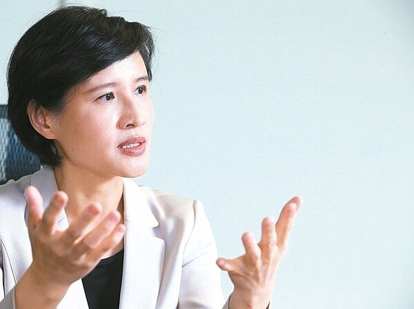 新任文化部長鄭麗君圖書統一定價制度舊調重提，出版人並不看好。 報系資料照