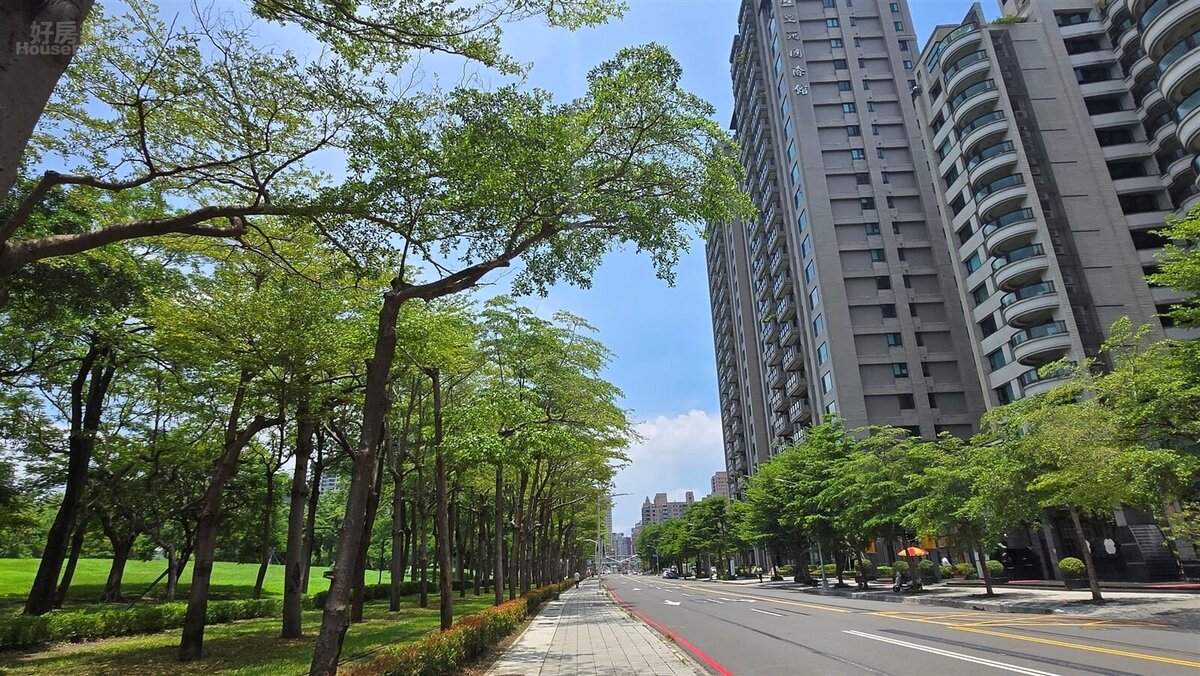 高雄市「鼓山區」豪宅高度集中在美術館周遭，憑藉有山有海、濃厚文化氣息加上綠地，成為高資產族首選區域。圖／永慶房產集團提供