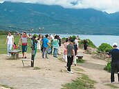 雙東景點湧人潮　旅宿業滿房
