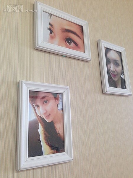 5.牆壁上用相框裝飾客人美睫照片,是徐嘉瑜老公親手做的。