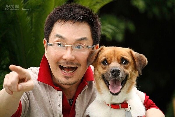 1.十幾年前楊懷民就投入搶救流浪狗行列。(楊懷民提供)