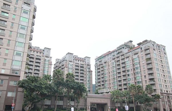 6.「至善天下」占地7571坪,總戶數高達275戶。