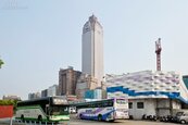 台北西站　將闢公車彎、綠地廣場