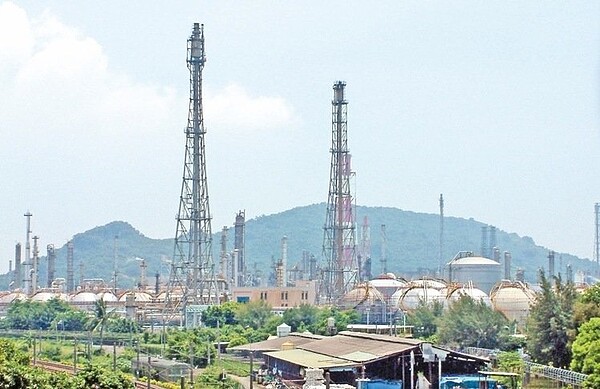 中油董事會昨天決定將總公司地點由台北改到高雄,中油位於高雄的南部辦公室成了總公司。 本報資料照片