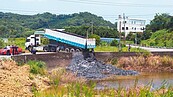 苗栗溜池違法填廢土　現勘急喊停