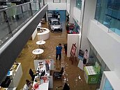 午後豪雨　汐止淹大水