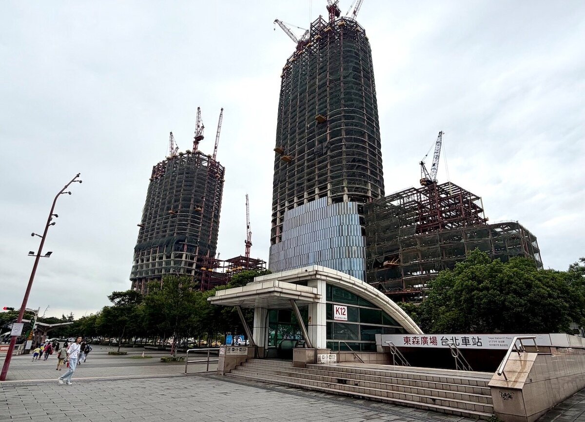 房市、街景、台北車站。圖／好房網News記者蔡佩蓉攝影
