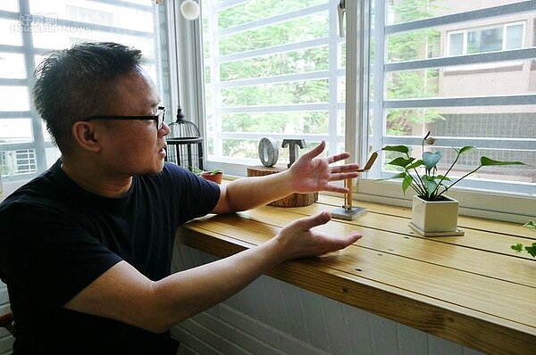 5.入口處的陽台，讓員工多了「深吸呼」的紓壓場所。
