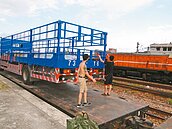 蔬果垃圾運不出　蘇花最快下午通車