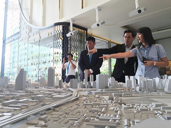 曼谷銷售案場現場。(好房網News記者蔡佩蓉攝影)