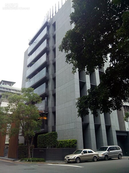 
8.「泰安連雲」坐落在泰安街巷弄內。
