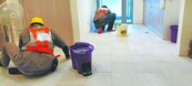 社宅沙面地板　跌倒易傷難清理