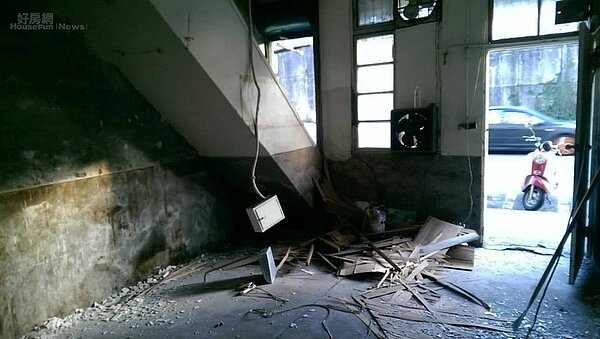 台北市中正區水源快速道路上的文青工作室。（圖／WaterOriginal 165 實驗工作展廠提供）